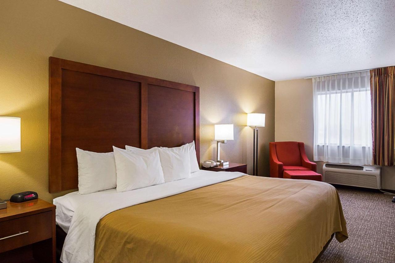 Quality Inn Waverly Exterior photo